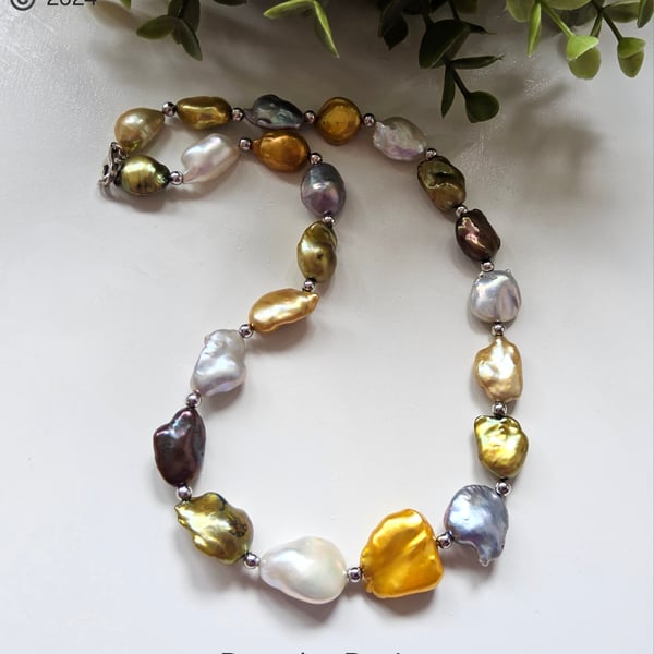 Large Multi Coloured Kewi Pearl Sterling Silver Necklace.