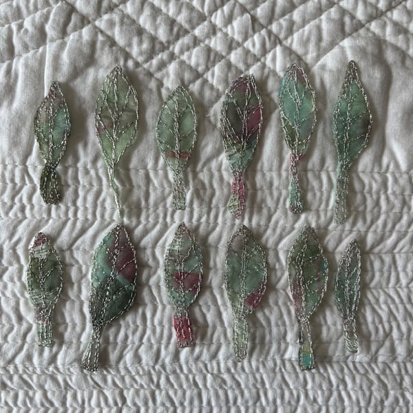 12 Free Motion Embroidered Green Leaf Organza Embellishments Card Making 