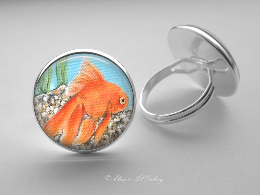 Silver Plated Goldfish Art Glass Cabochon Ring
