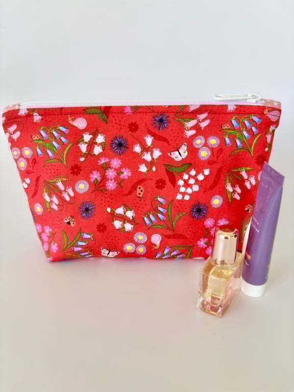 Make up bag, small toiletry bag, water resistant lining, red floral pattern