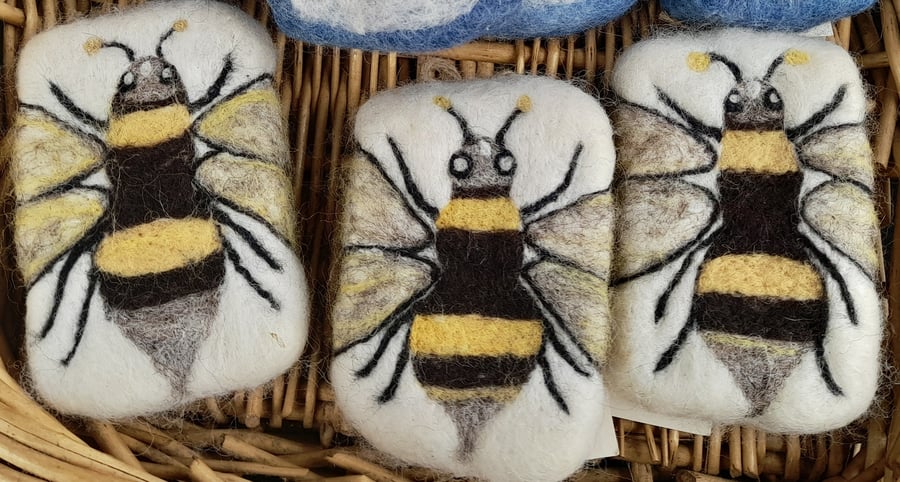  Needle Felted Dartmoor Wool Bee Soap