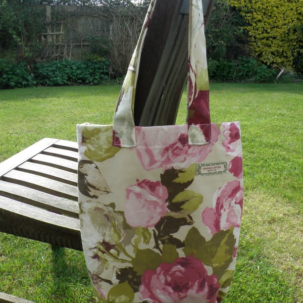 Roses are pink! lined tote or shopping bag