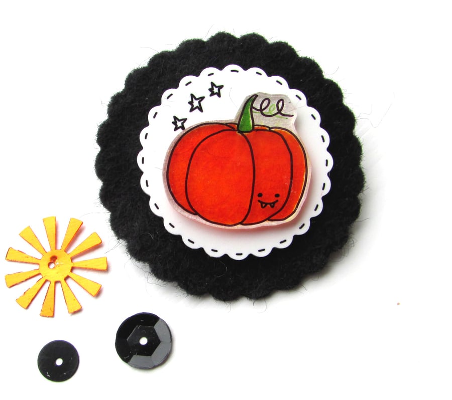 handmade shrink plastic and felt halloween pumpkin brooch