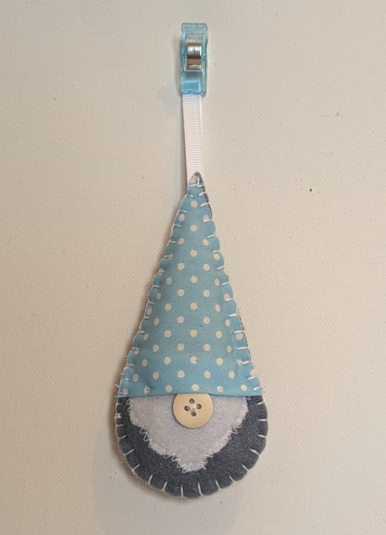 Handmade handstitched felt gonk - polka dot turquoise hat