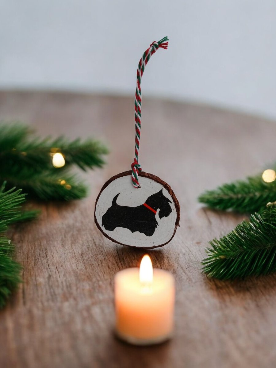 Black Scottie Dog Round Wooden Christmas Decoration Tree Ornament