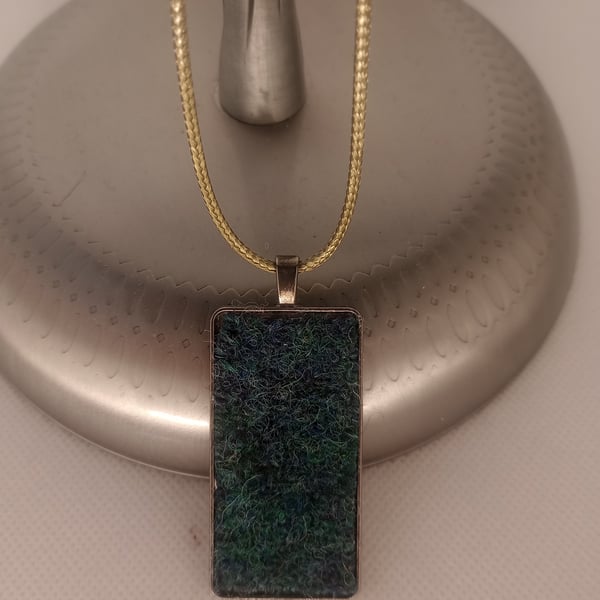 Green Harris Tweed pendant 