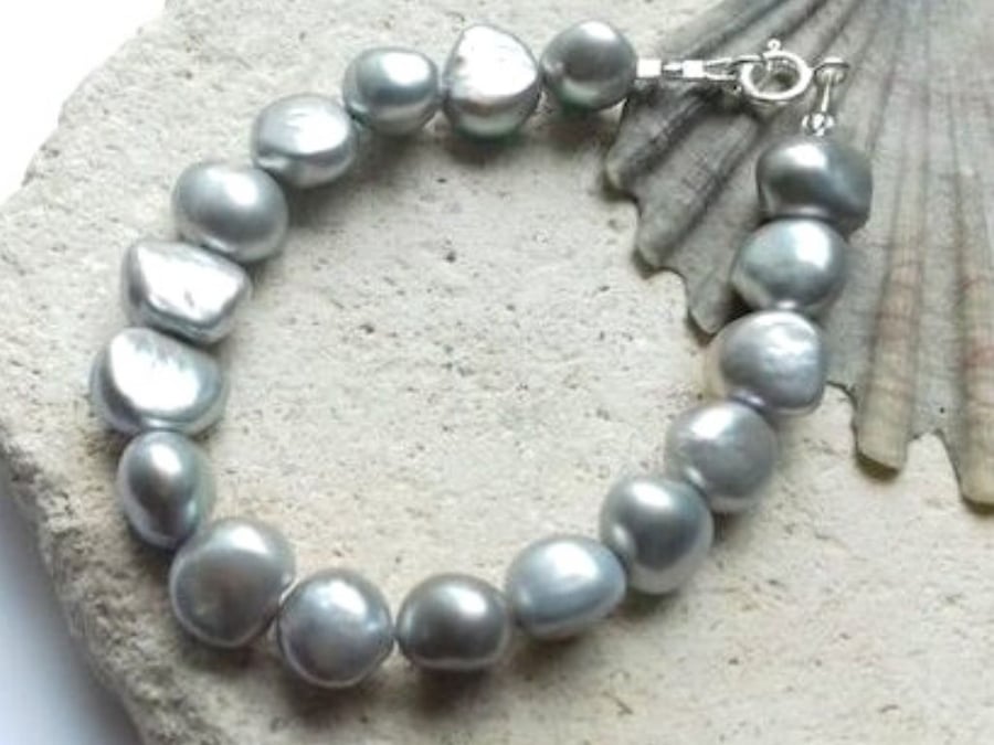 10-12mm Grey Freshwater Pearl Bracelet with Sterling Silver Clasp
