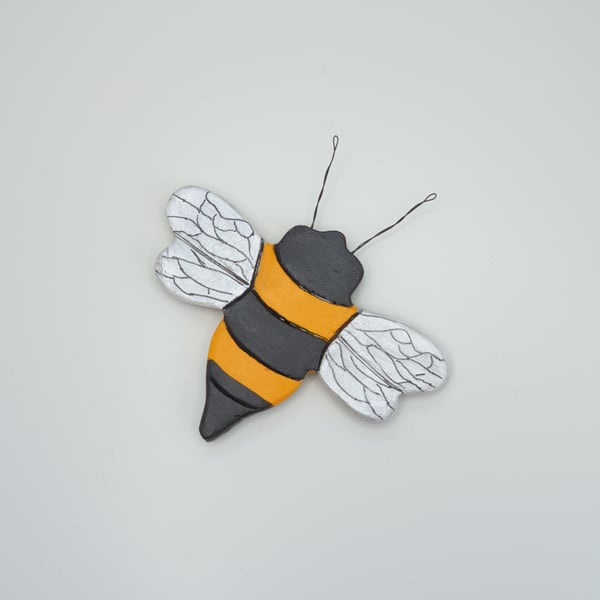 Clay honey bee fridge magnet, bee lover kitchen gift