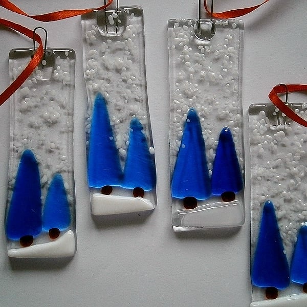 Fused glass Snowy Christmas 2 tree decoration - Blue