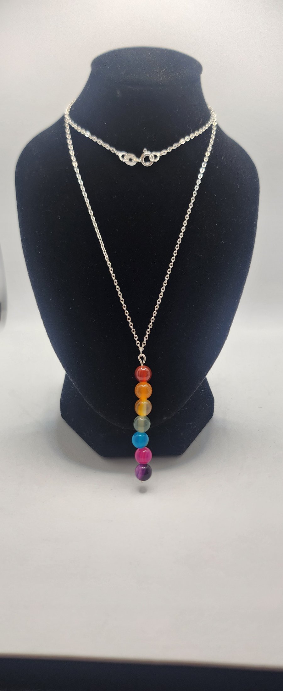 Sterling Silver chain with rainbow agate pendant design