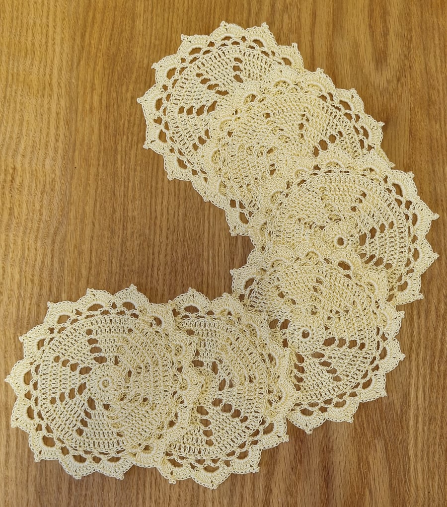 SET of 6 COTTON COASTERS in YELLOW - LOVELY CROCHET DESIGN 10.5cm