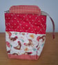 Quilted cotton carton style zipped pouch: Chickens print fabric