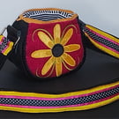 The mini Yellow daisy handbag