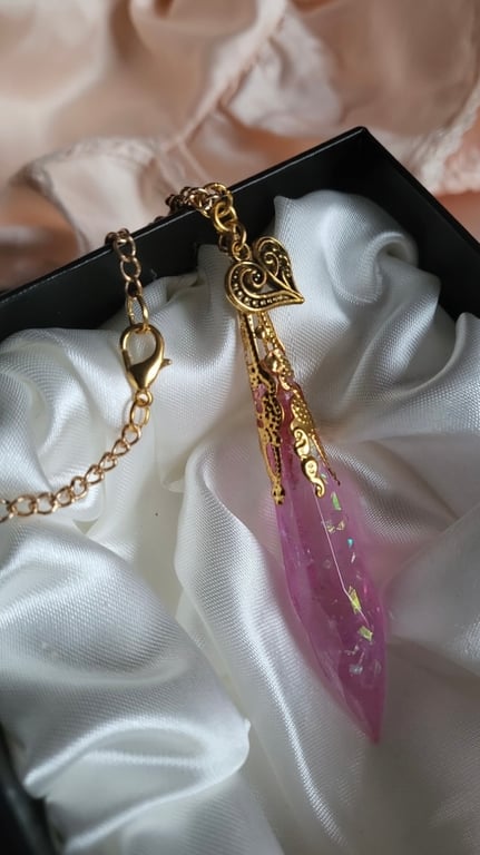Shimmery Pink And Gold Resin Crystal Necklace 