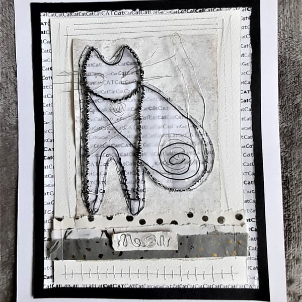 The Relaxed Sat Wire Cat. A Handmade Art Picture. Purfect for Cat Lovers!!!