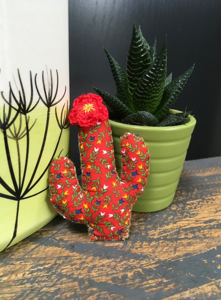 Cactus Brooch in a floral fabric with added crochet flower detail. FREE UK P&P.