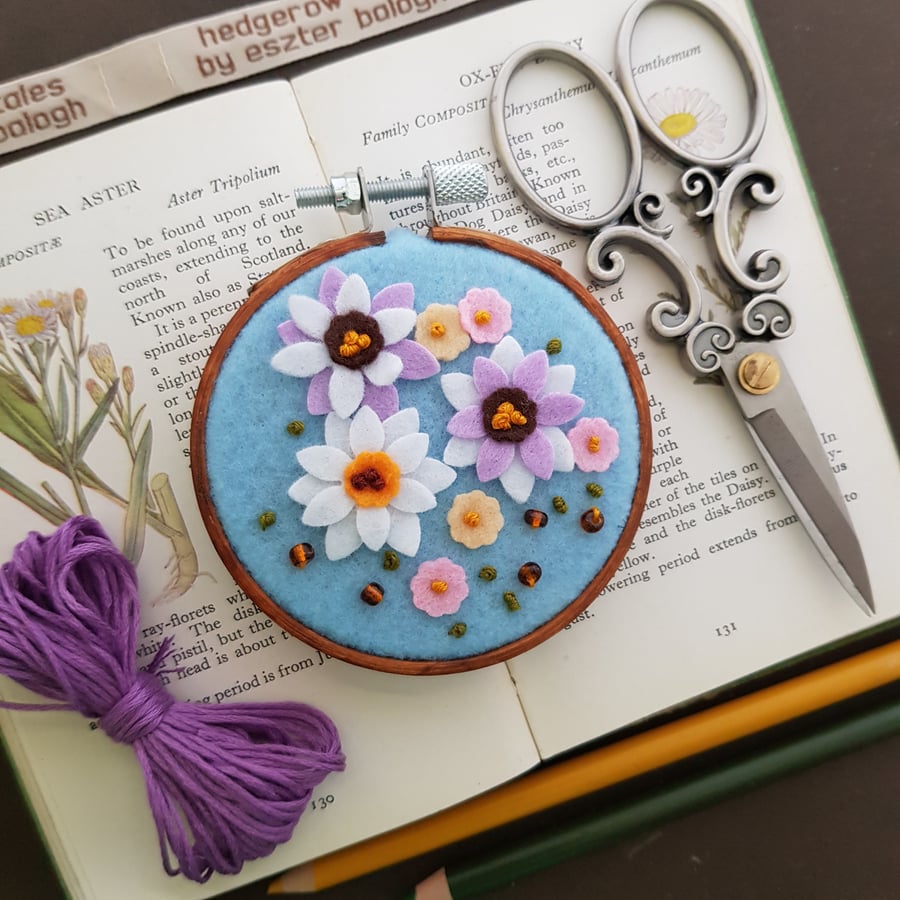 Wild flowers, layered felt flowers - small wall decoration 