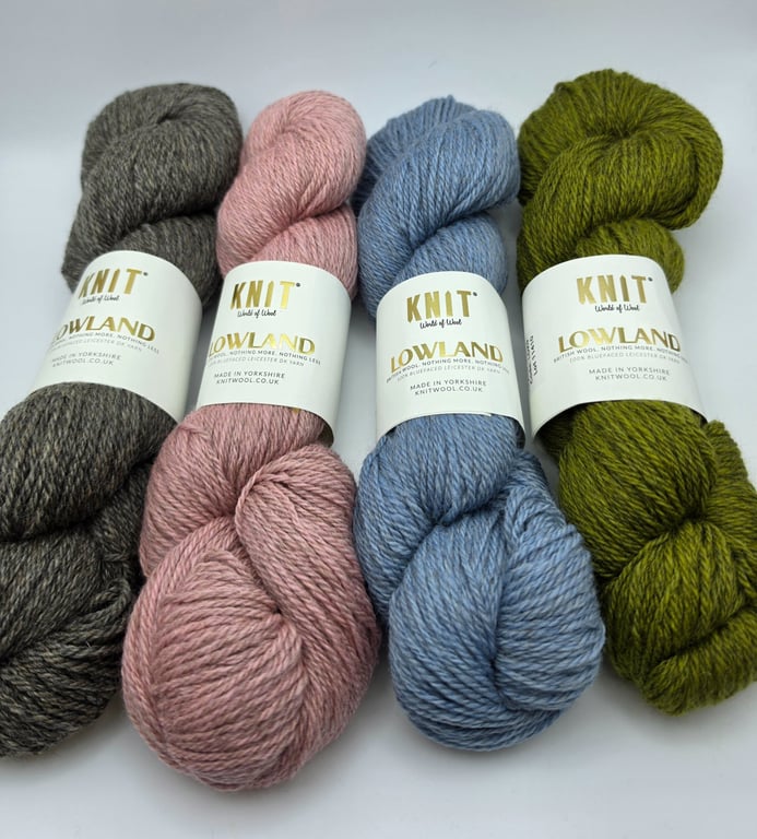 Lowland DK Yarn Grey