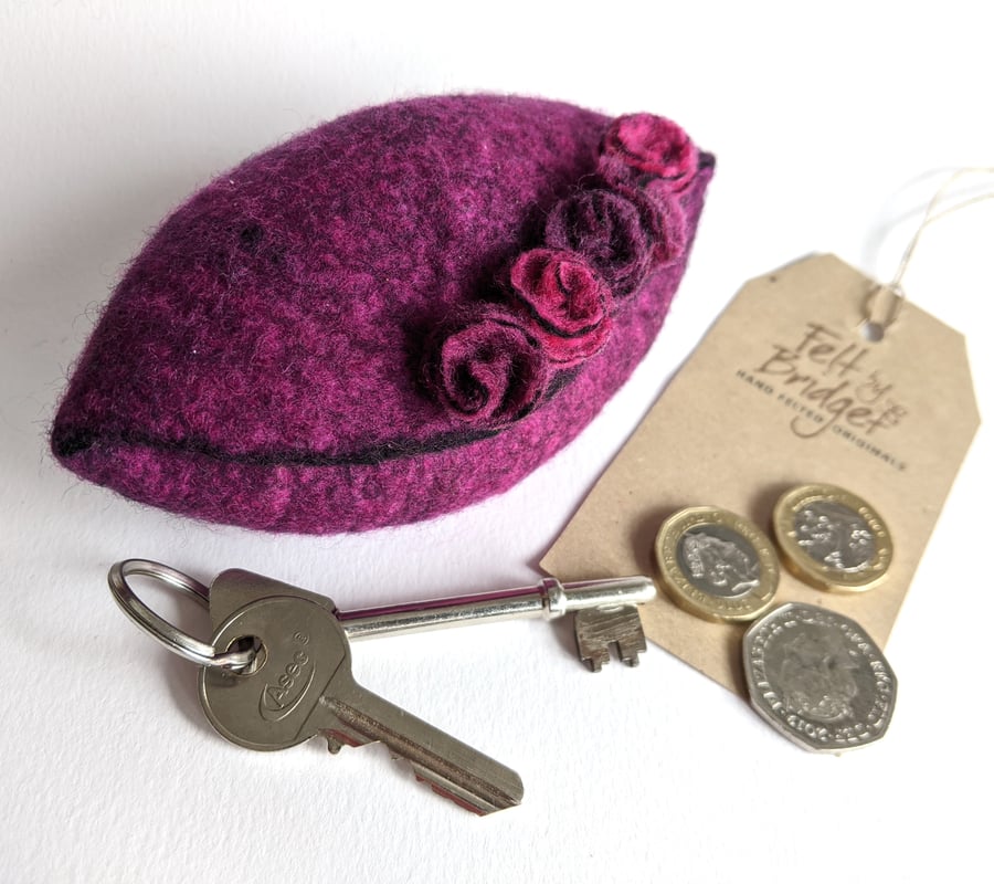 Wet felted Pod Purse: Fuchsia (L)