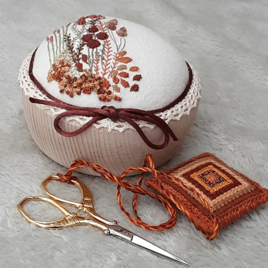 Hand embroidered boxed pincushion, Scissor keep & scissors gift set