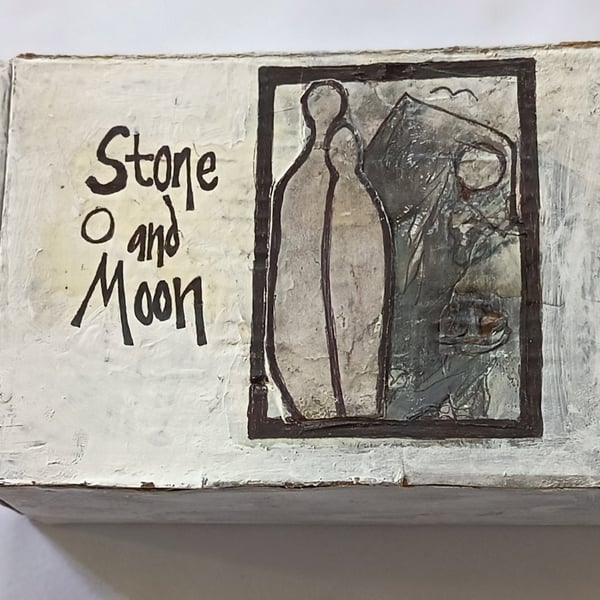 Stone & Moon - zodiac oracle