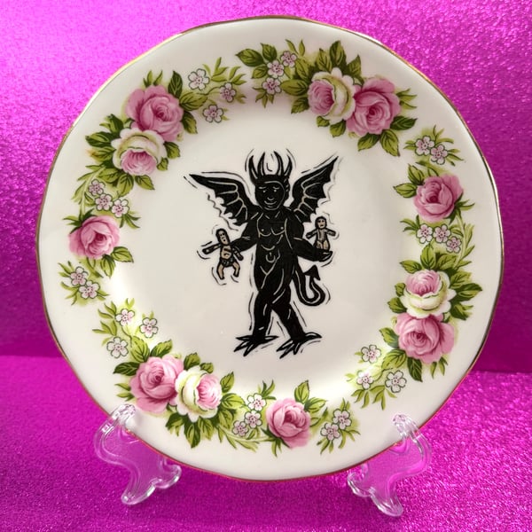 Unholy Upcycles - 'Old Scratch' Decorative Vintage Hand Painted Plate With Stand