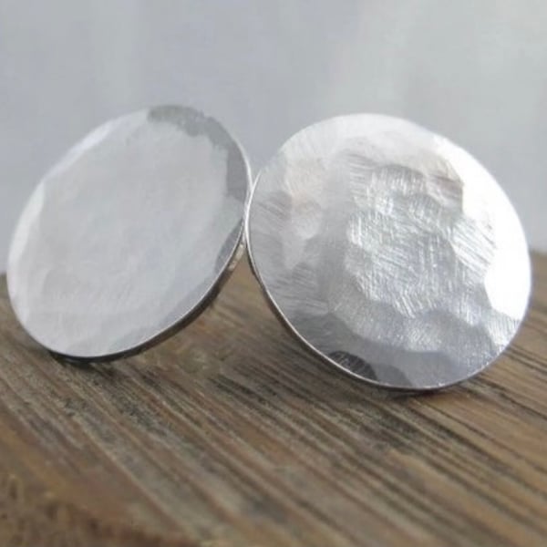 Silver Round Disc Ear Stud Earrings Solid Sterling Silver Hammered-Textured 18mm
