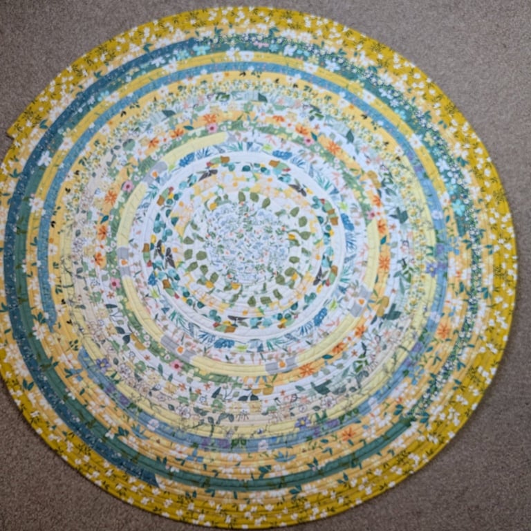 Citrus Bloom - jelly roll rug