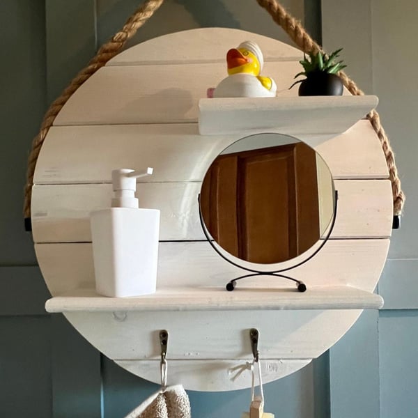 Circular, hanging shelf