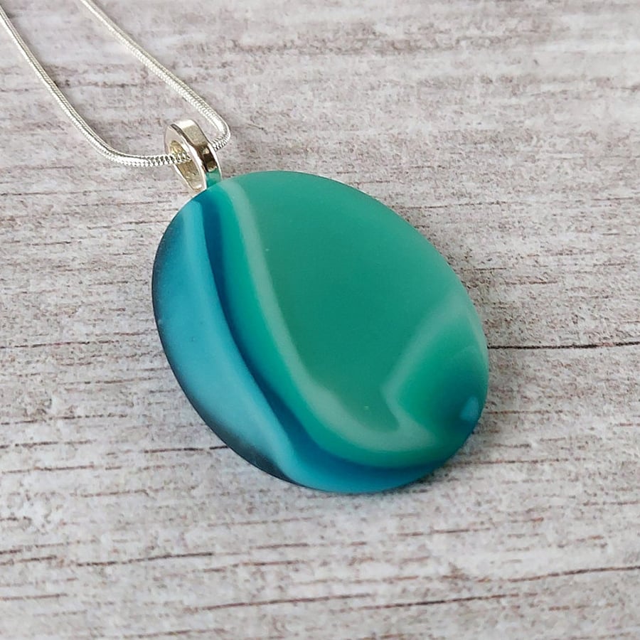 Pebble Style Pendant, Summer Seas 10