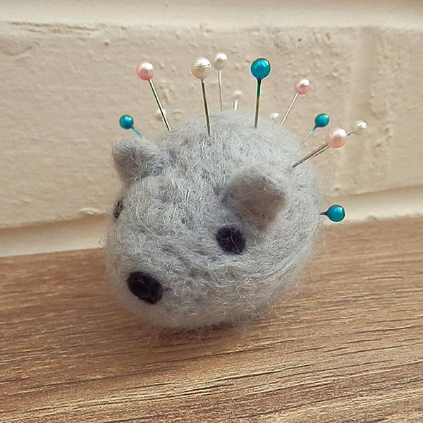 Cute Needlefelt Hedgehog Pin Cushion