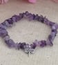 Amethyst chip stretch gemstone bracelet with dragonfly charm - Image 5