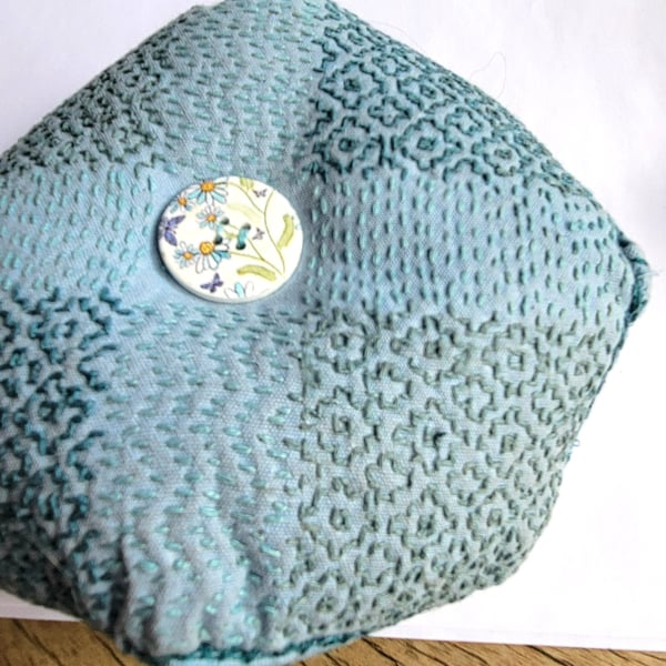 Traditional Japanese Biscornu Pincushion. Sashiko Design on both sides. 