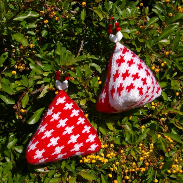 Christmas Decorations a Set of Two Hand Knitted in Red and White