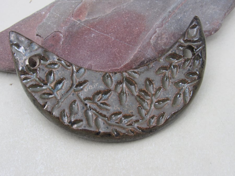 Obsidian Leaf Pattern Ceramic Crescent Bib Pendant