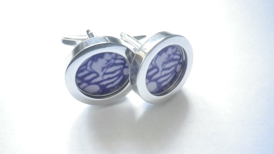 Vintage Rugby cufflinks, classic hoops, great image, free UK shipping...