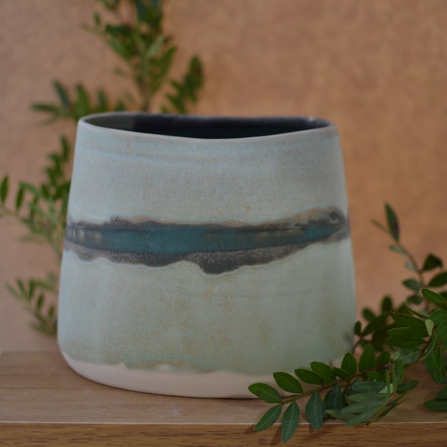 Super Second - Horizon oval pot (58)