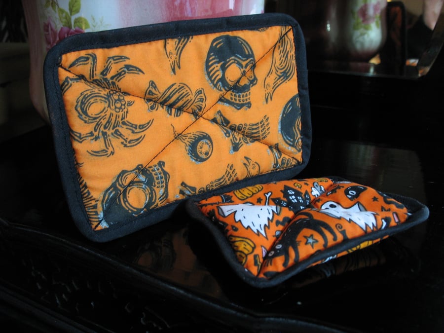 Set of two eco cellulose washing up sponges - Halloween design