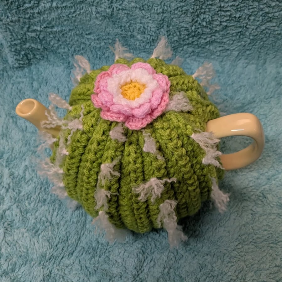 Cactus Tea Cosy to fit a medium sized 4-6 cup teapot 