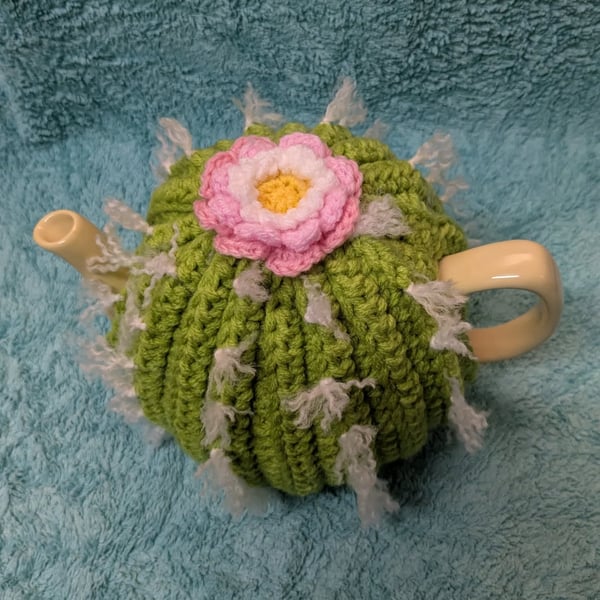 Cactus Tea Cosy to fit a medium sized 4-6 cup teapot 