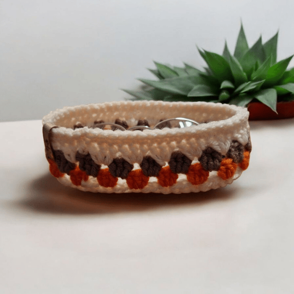 Glasses basket