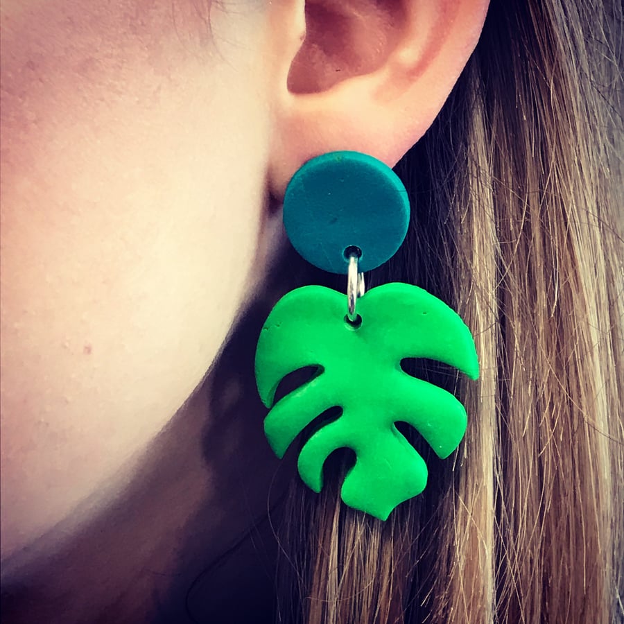 Monstera Earrings