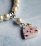 Elegant Cream Glass Pearl and Floral Heart Necklace - Image 2