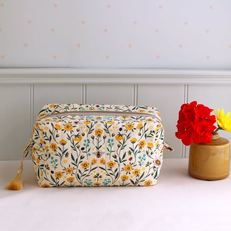 Buttercup & Bee Cosmetic Bag – Yellow Floral Wash Bag