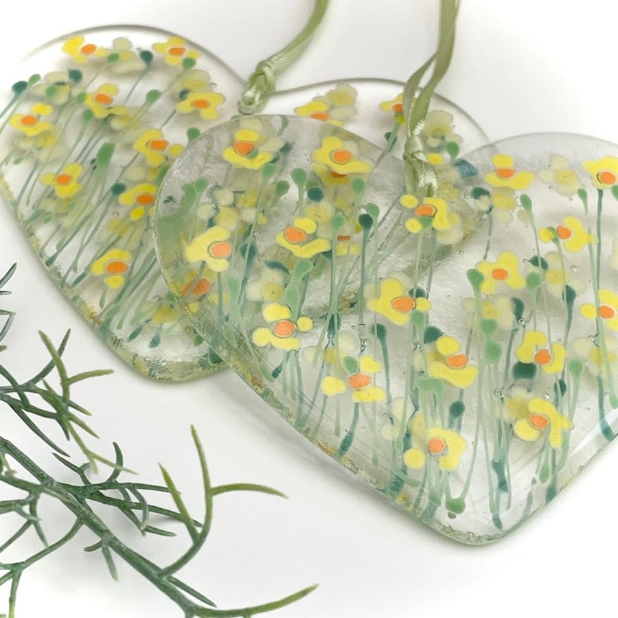 Daffodil and Narcissus Glass Heart - Large