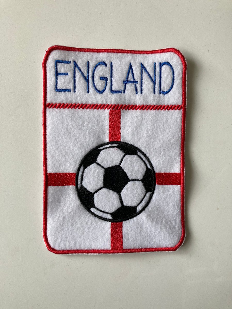 147. England mug rug.