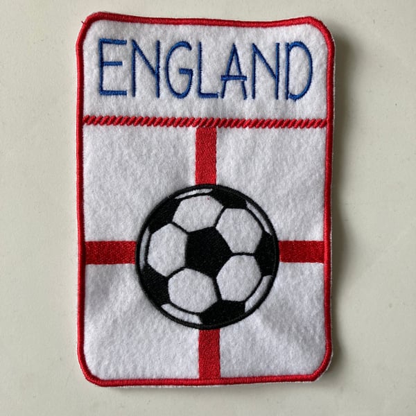 147. England mug rug.