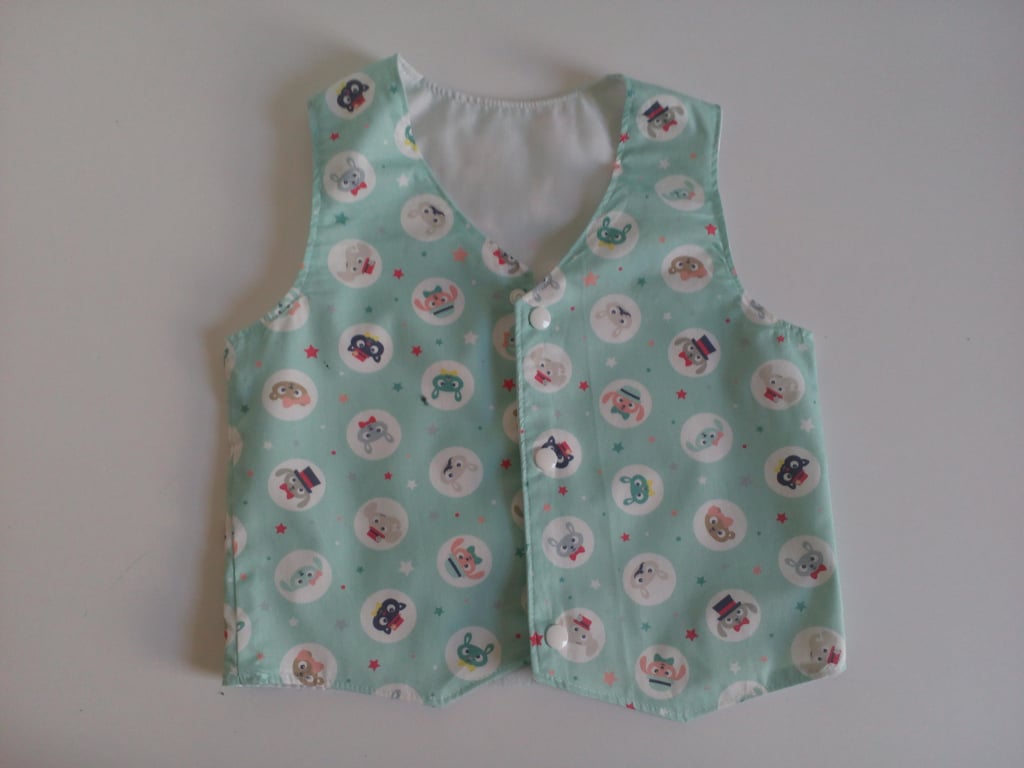 Waistcoat, Age 2 years, boys waistcoat, animals, elephants, dogs, bears