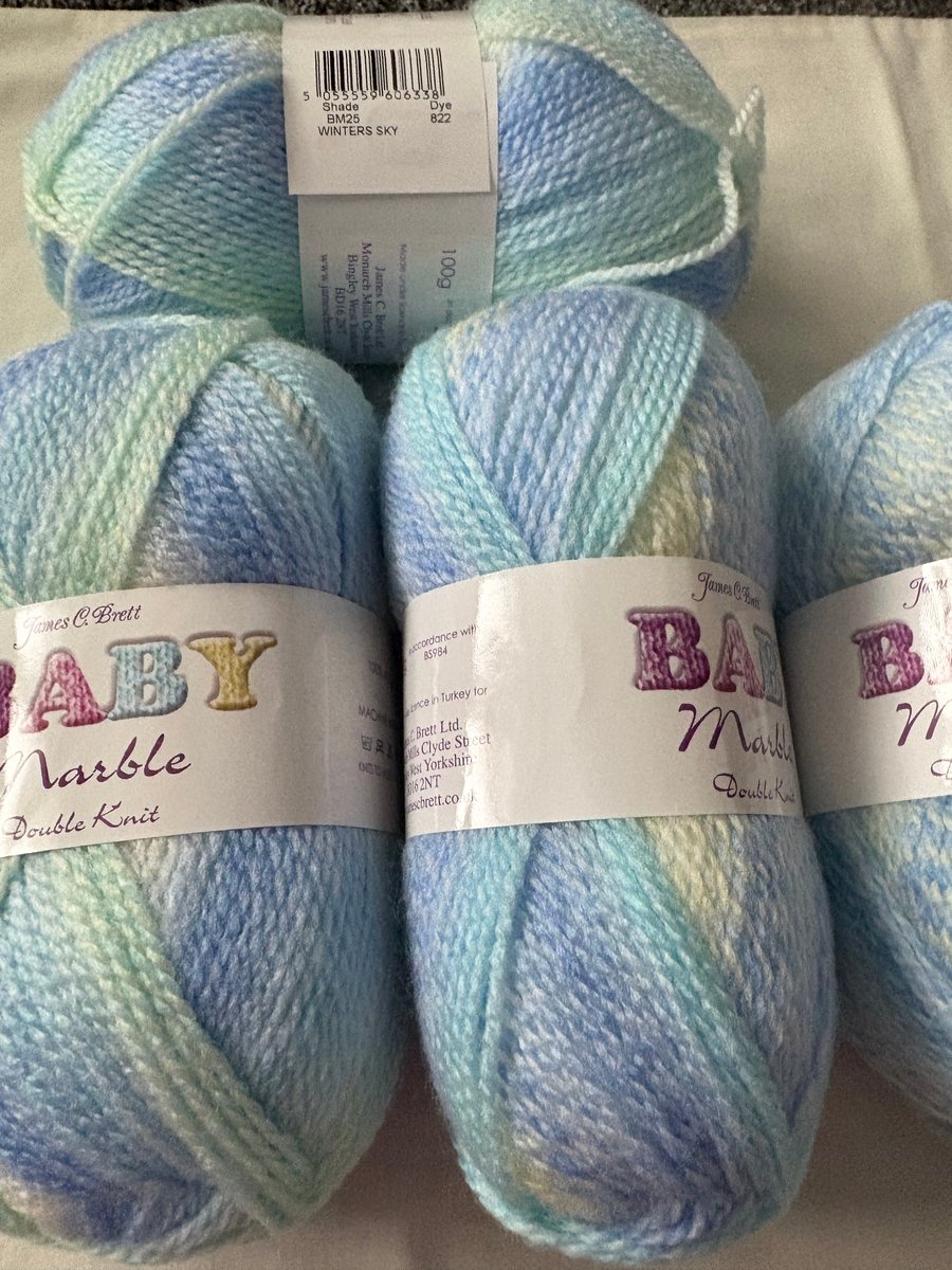 4 x 100 grams Marble DK Yarn 