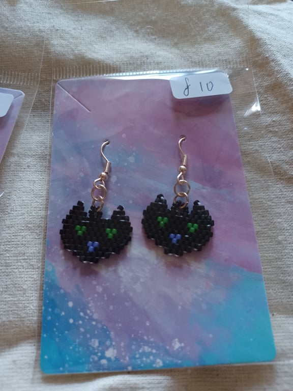 Beaded Black Cat Earrings 